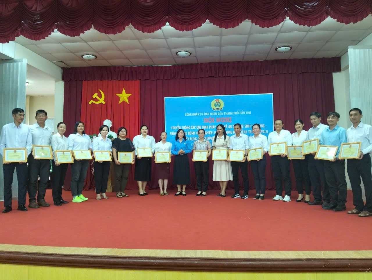 CÔNG ĐOÀN ỦY BAN NHÂN DÂN THÀNH PHỐ CẦN THƠ TỔ CHỨC HỘI NGHỊ TRUYỀN THÔNG NĂM 2025