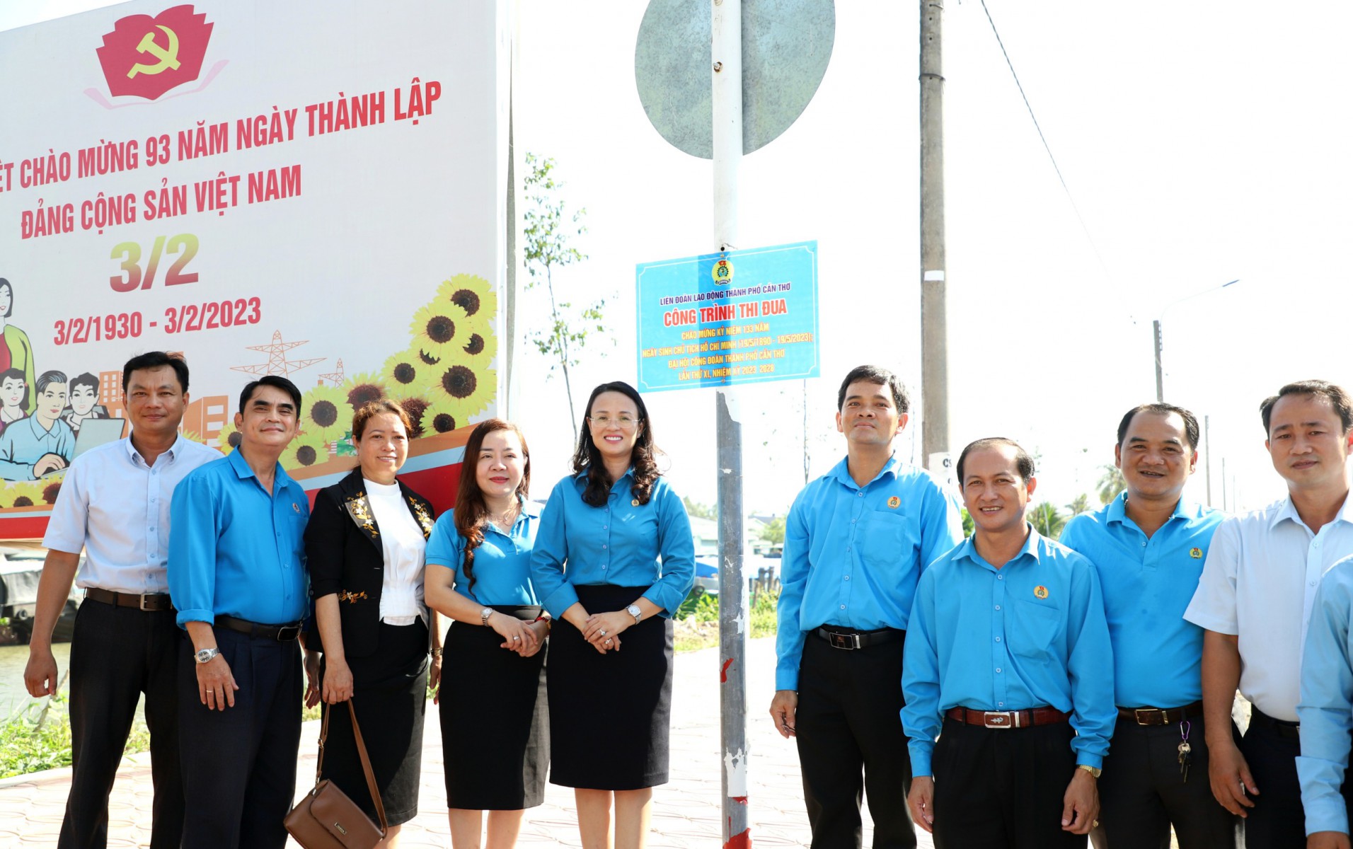 Liên đoàn Lao động thành phố Cần Thơ gắn biển công trình hơn 1 tỉ đồng chào mừng Đại hội Công đoàn