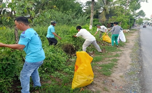 Huyện Thới Lai: CĐCS trực thuộc hưởng ứng “Tết trồng cây” Chào mừng kỷ niệm 134 năm Ngày sinh Chủ tịch Hồ Chí Minh (19/5/1890 - 19/5/2024)