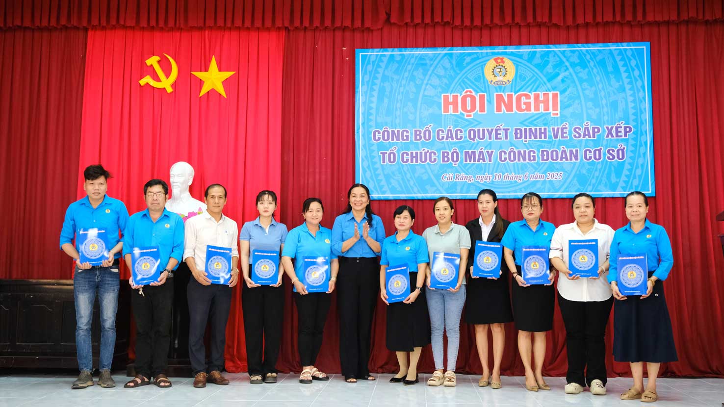 Chuyển giao hơn 50 nghiệp đoàn, công đoàn cơ sở về LĐLĐ TP Cần Thơ