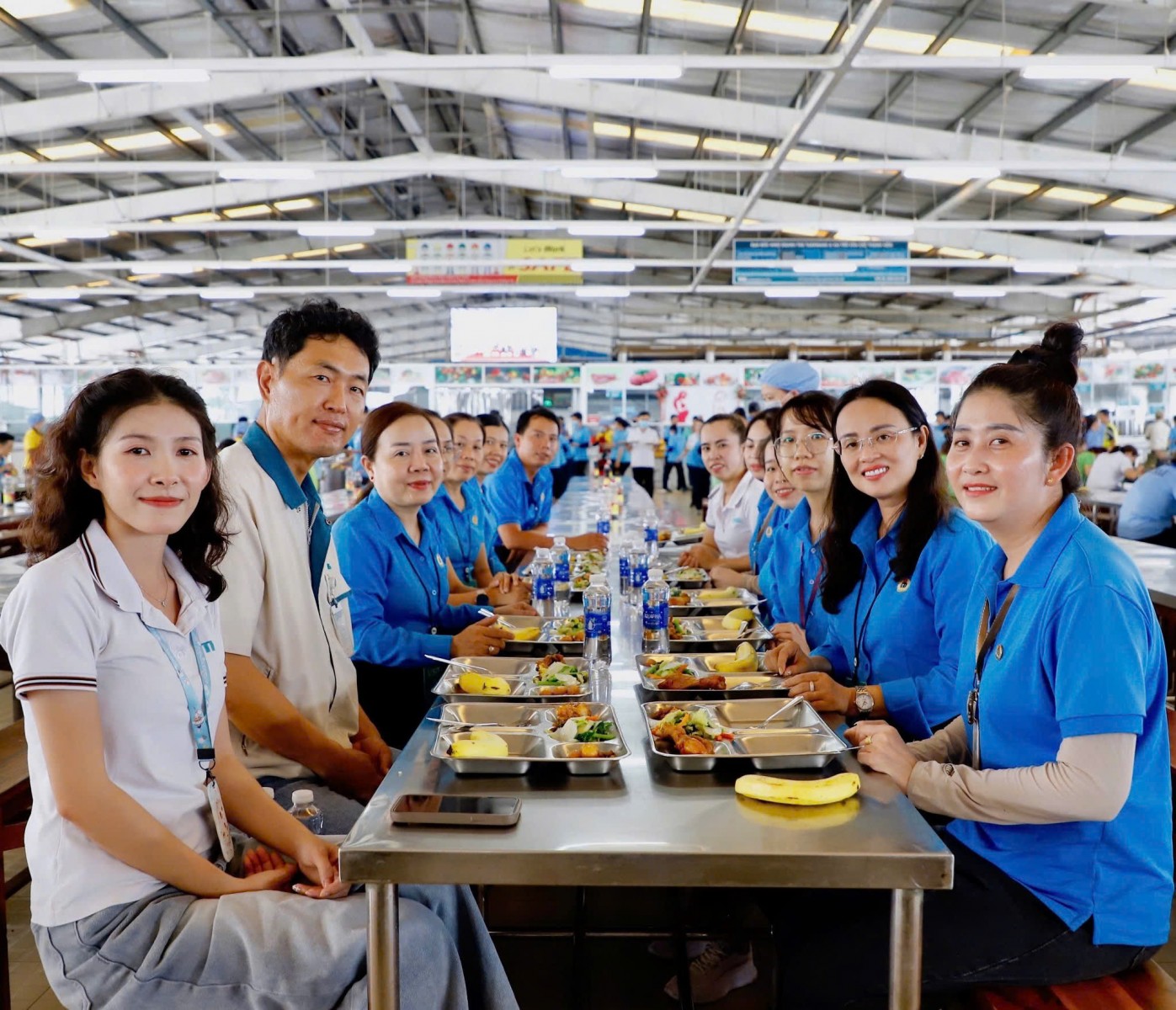 Quan tâm bảo vệ quyền lợi người lao động