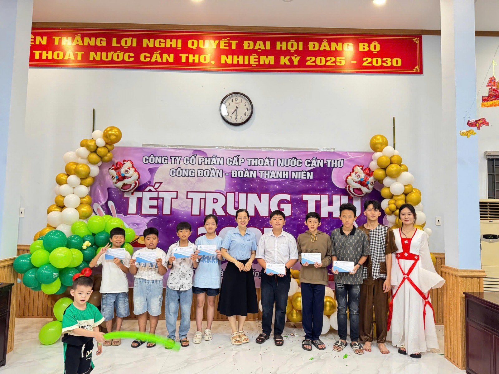 Công ty Cổ phần Cấp thoát nước Cần Thơ tổ chức tết Trung Thu năm 2025 