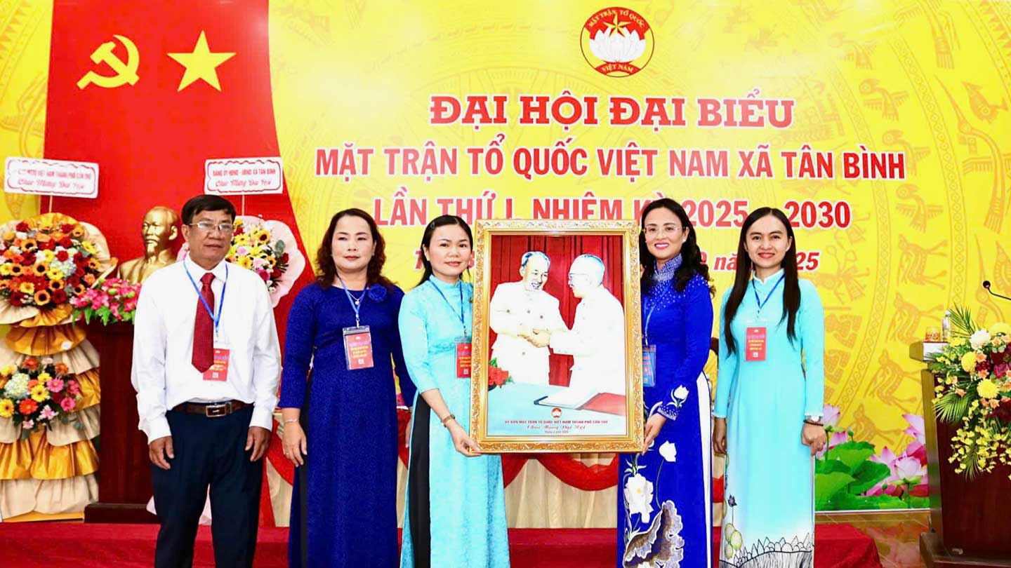 MTTQ Việt Nam xã Tân Bình, TP Cần Thơ xác định 3 khâu đột phá cho nhiệm kỳ mới