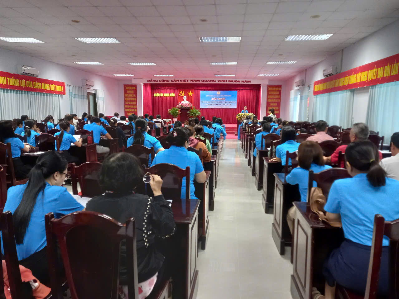 LIÊN ĐOÀN LAO ĐỘNG QUẬN NINH KIỀU TỔ CHỨC HỘI NGHỊ SƠ KẾT HOẠT ĐỘNG CÔNG ĐOÀN QUÝ I/2025 TRIỂN KHAI NHIỆM VỤ QUÝ II/2025