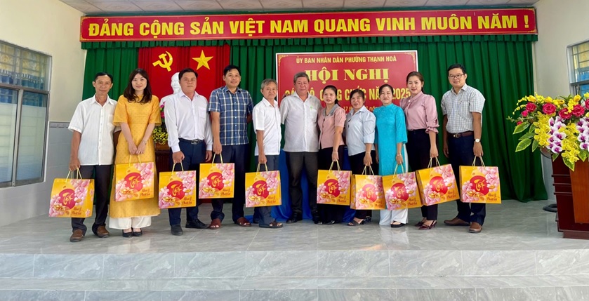 Quận Thốt Nốt: Công đoàn cơ sở phường Thạnh Hòa tổ chức Hội Nghị cán bộ công chức năm 2025