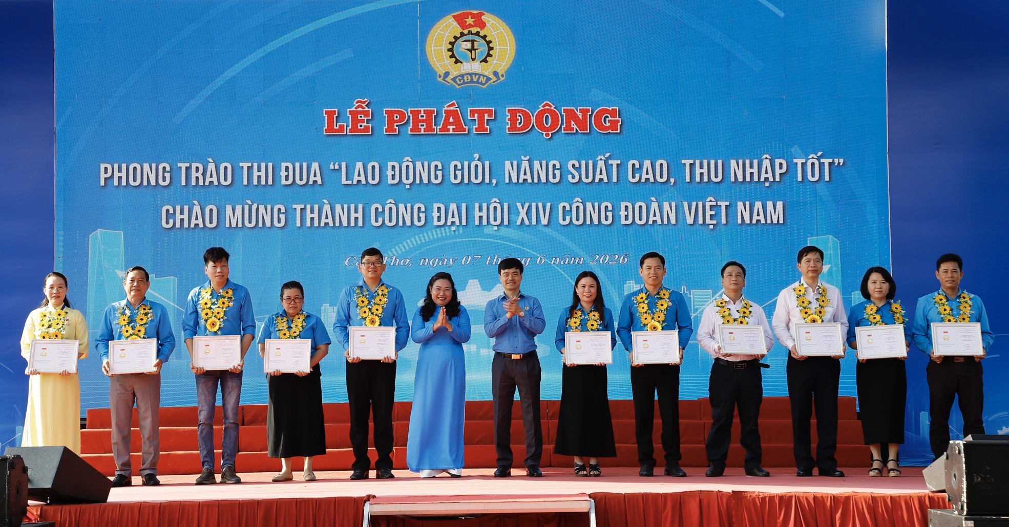 Phát động phong trào thi đua “Lao động giỏi, năng suất cao, thu nhập tốt” giai đoạn 2026-2031 