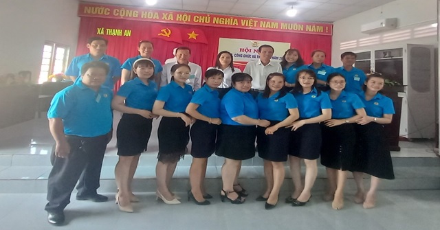 HUYỆN VĨNH THẠNH, XÃ THẠNH AN: TỔ CHỨC HỘI NGHỊ CÁN BỘ, CÔNG CHỨC NĂM 2023