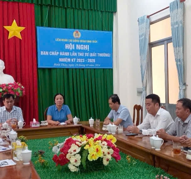 LIÊN ĐOÀN LAO ĐỘNG QUẬN BÌNH THỦY TỔ CHỨC HỘI NGHỊ BAN CHẤP HÀNH ĐỘT XUẤT 