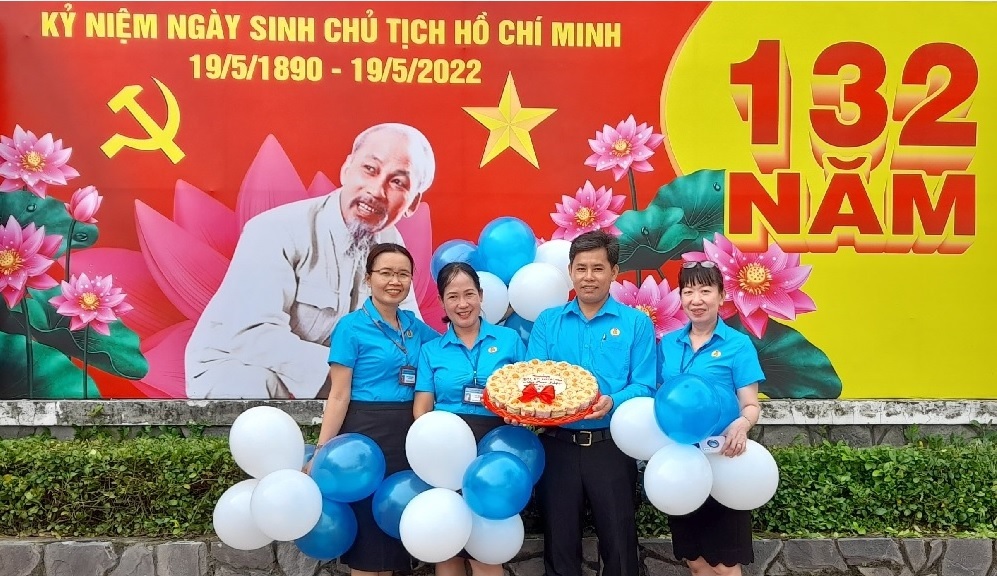 TRƯỜNG ĐẠI HỌC KỸ THUẬT - CÔNG NGHỆ CẦN THƠ TỔ CHỨC CÁC HOẠT ĐỘNG KỶ NIỆM 132 NĂM NGÀY SINH CHỦ TỊCH HỒ CHÍ MINH 19/5/1890-19/5/2022