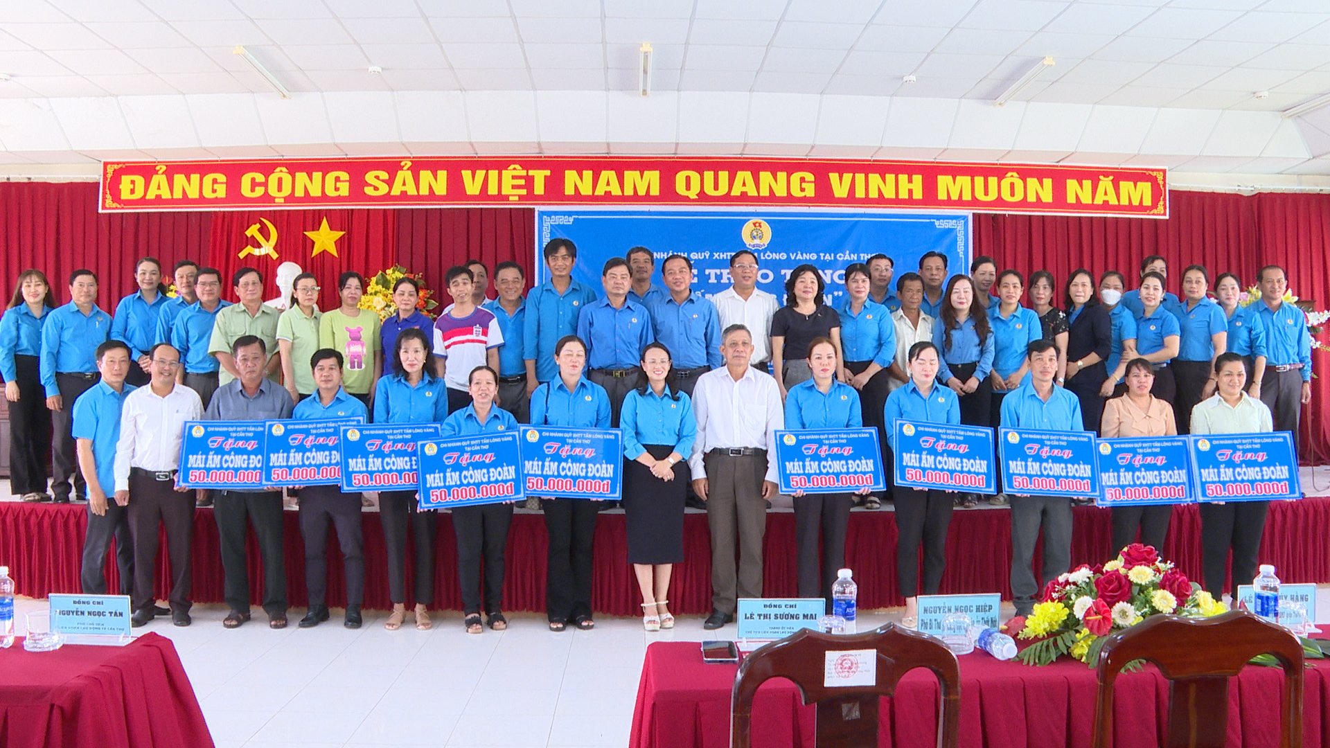 Liên đoàn Lao động thành phố Cần Thơ – Trao tặng 19 “Mái ấm Công đoàn” đợt 2 năm 2023