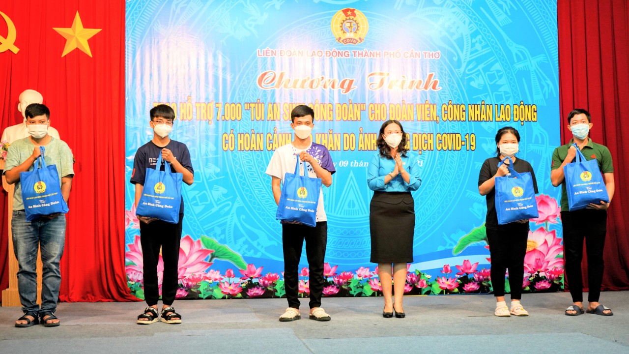 CHUỖI HOẠT ĐỘNG CHĂM LO TẾT NGUYÊN ĐÁN NHÂM DẦN NĂM 2022