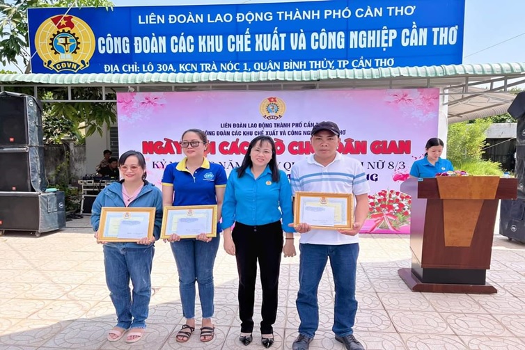 CÔNG ĐOÀN CÁC KHU CHẾ XUẤT VÀ CÔNG NGHIỆP CẦN THƠ TỔ CHỨC “NGÀY HỘI CÁC TRÒ CHƠI DÂN GIAN” NĂM 2023 NHÂN KỶ NIỆM 113 NĂM NGÀY QUỐC TẾ PHỤ NỮ 8/3, 1983 NĂM CUỘC KHỞI NGHĨA HAI BÀ TRƯNG