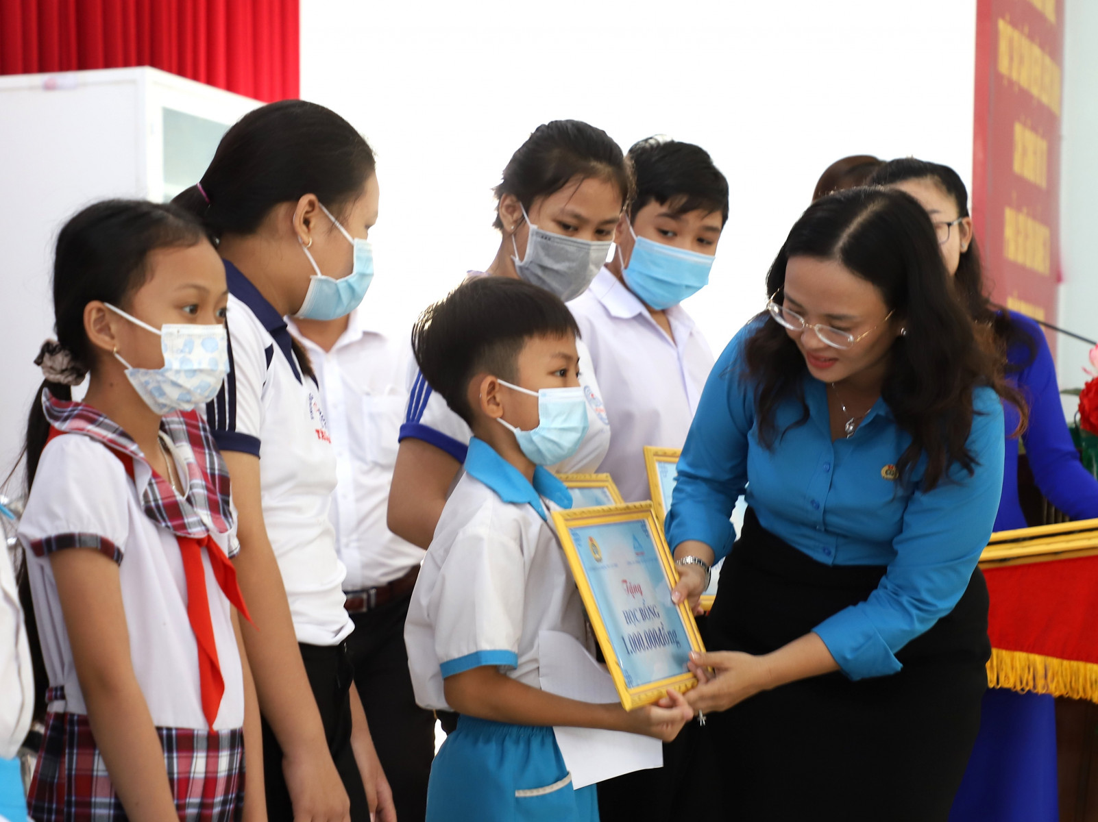 CÔNG ĐOÀN CÁC CẤP THÀNH PHỐ CẦN THƠ THỰC HIỆN THÁNG HÀNH ĐỘNG VÌ TRẺ EM NĂM 2022