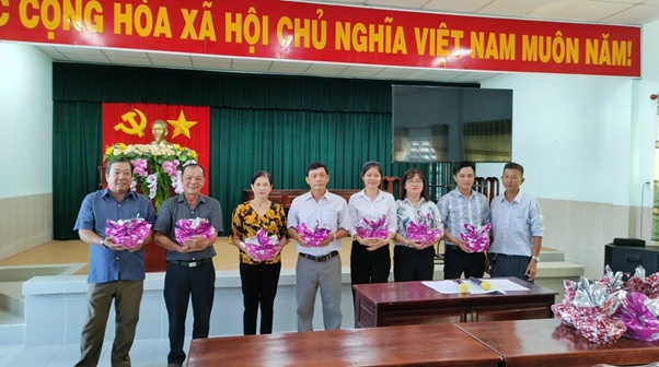 CĐCS TRƯỜNG TIỂU HỌC NGUYỄN TRI PHƯƠNG, QUẬN Ô MÔN TỔ CHỨC TUYÊN TRUYỀN KỶ NIỆM 93 NĂM NGÀY THÀNH LẬP HỘI LIÊN HIỆP PHỤ NỮ VIỆT NAM (20/10/1930 – 20/10/2023) TỔ CHỨC SINH NHẬT QUÍ III NĂM 2023 CHO ĐOÀN VIÊN