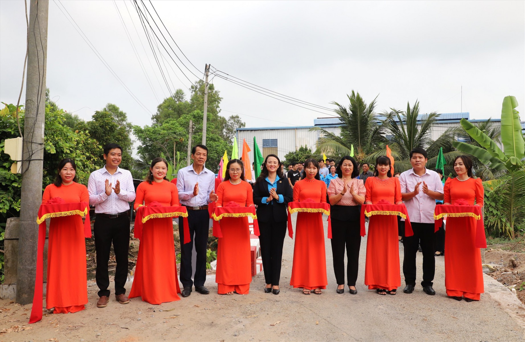 Công nhân Cần Thơ với niềm vui có cầu mới đến công ty