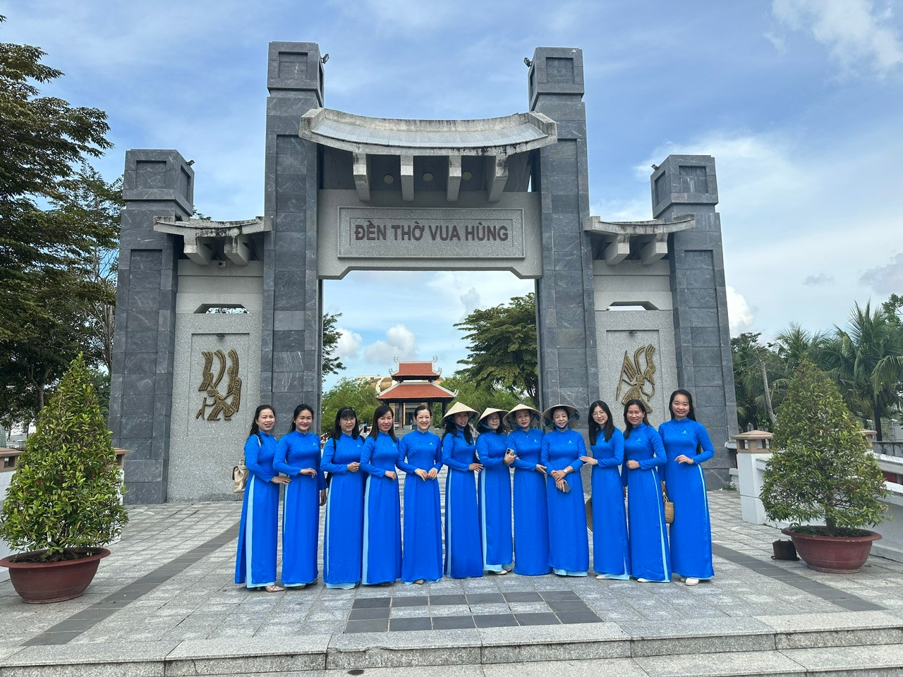 Công đoàn cơ sở Công ty cổ phần Cấp thoát nước Cần Thơ tổ chức hoạt động nhân ngày Phụ nữ Việt Nam 20/10