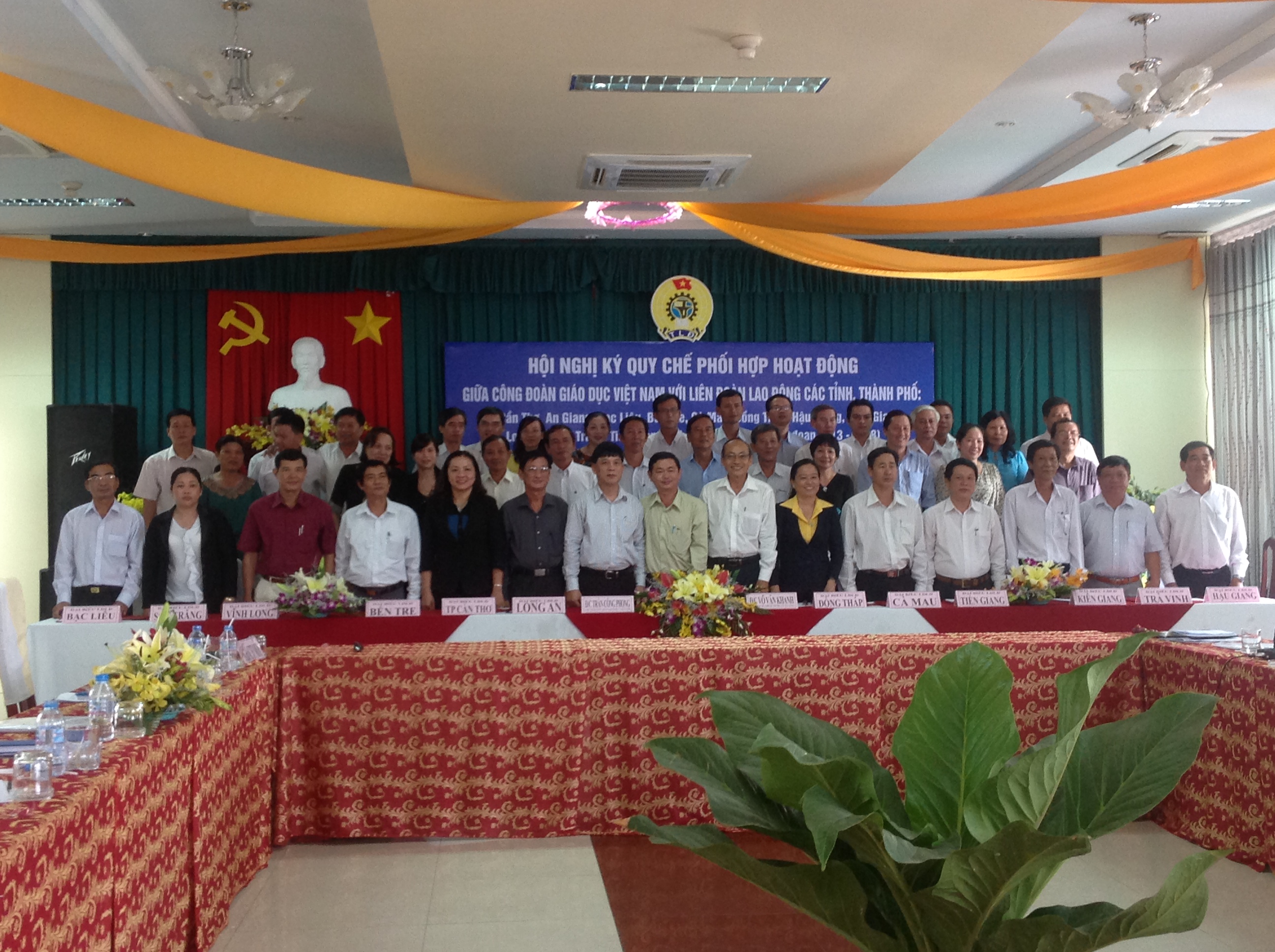 Lễ ký kết Quy chế phối hợp LĐLĐ TP. Cần Thơ - Công đoàn Giáo dục Việt Nam