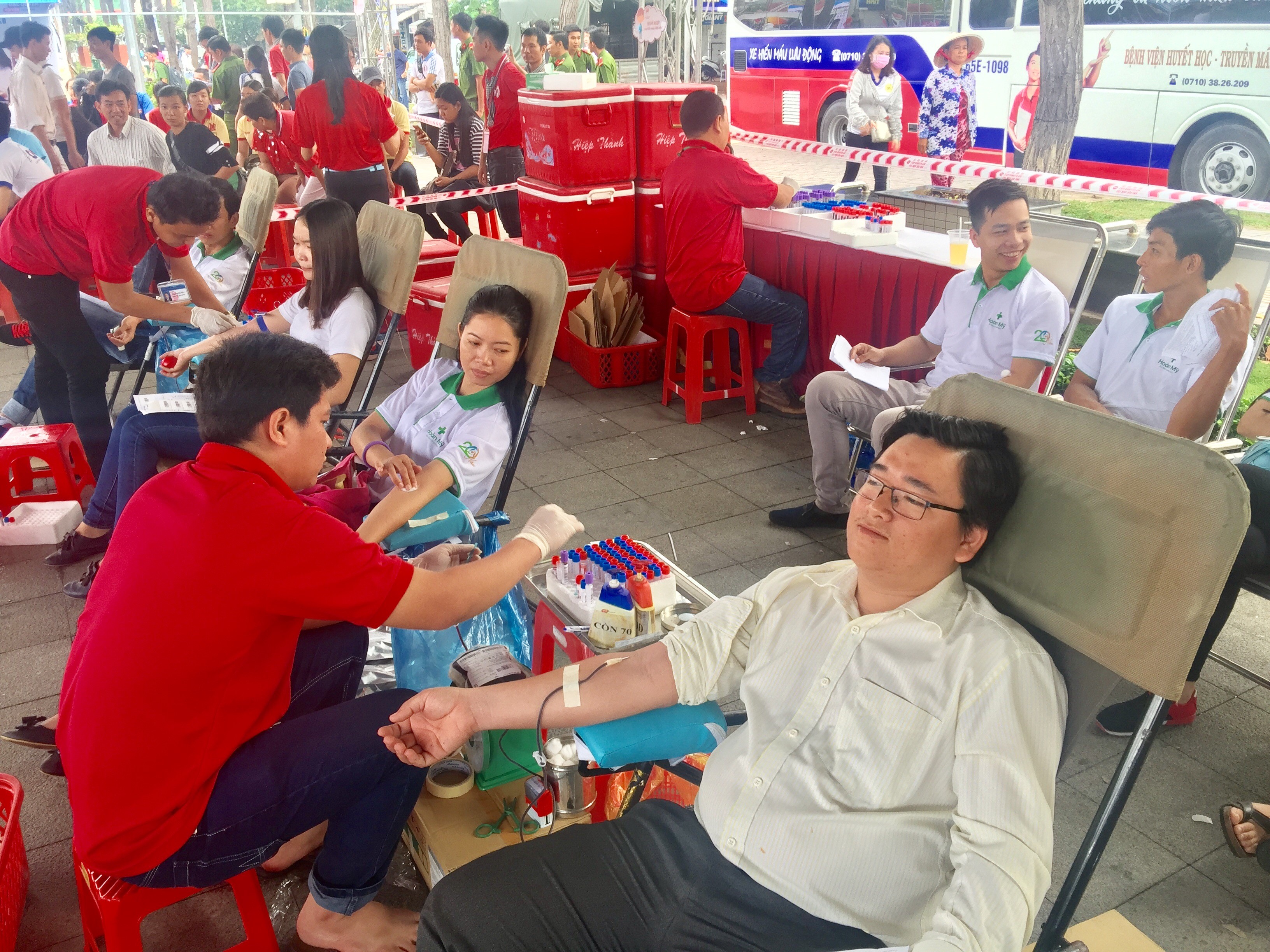 MÍT TINH HƯỞNG ỨNG ″NGÀY TOÀN DÂN HIẾN MÁU TÌNH NGUYỆN″ 07-4