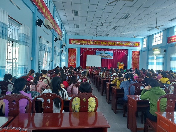 HỘI THẢO CHĂM SÓC SỨC KHỎE SINH SẢN – KẾ HOẠCH HÓA GIA ĐÌNH TRONG NỮ CÔNG NHÂN VIÊN CHỨC LAO ĐỘNG