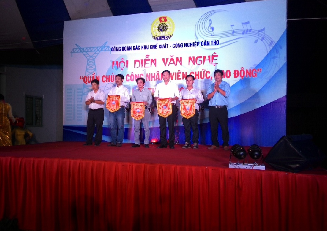 HỘI DIỄN VĂN NGHỆ QUẦN CHÚNG CNVCLĐ NĂM 2014