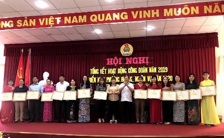 LIÊN ĐOÀN LAO ĐỘNG QUẬN BÌNH THỦY TỔ CHỨC TỔNG KẾT HOẠT ĐỘNG CÔNG ĐOÀN NĂM 2019