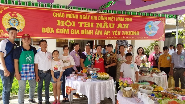 CÔNG ĐOÀN VỚI CÁC PHONG TRÀO THI ĐUA HƯỞNG ỨNG NGÀY GIA ĐÌNH VIỆT NAM 2019