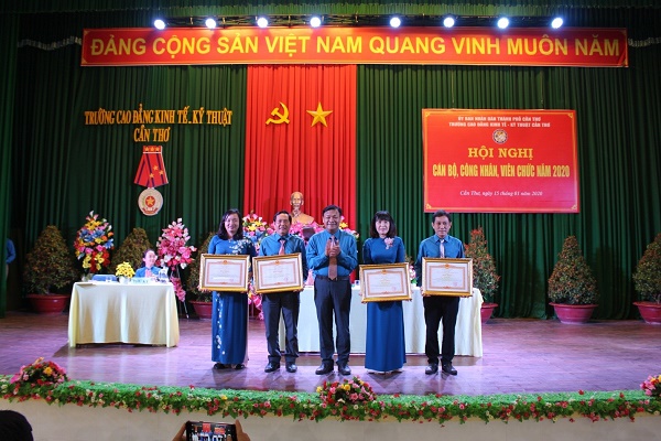 HỘI NGHỊ CBCNVC NĂM 2020 CỦA TRƯỜNG CAO ĐẲNG KINH TẾ - KỸ THUẬT CẦN THƠ