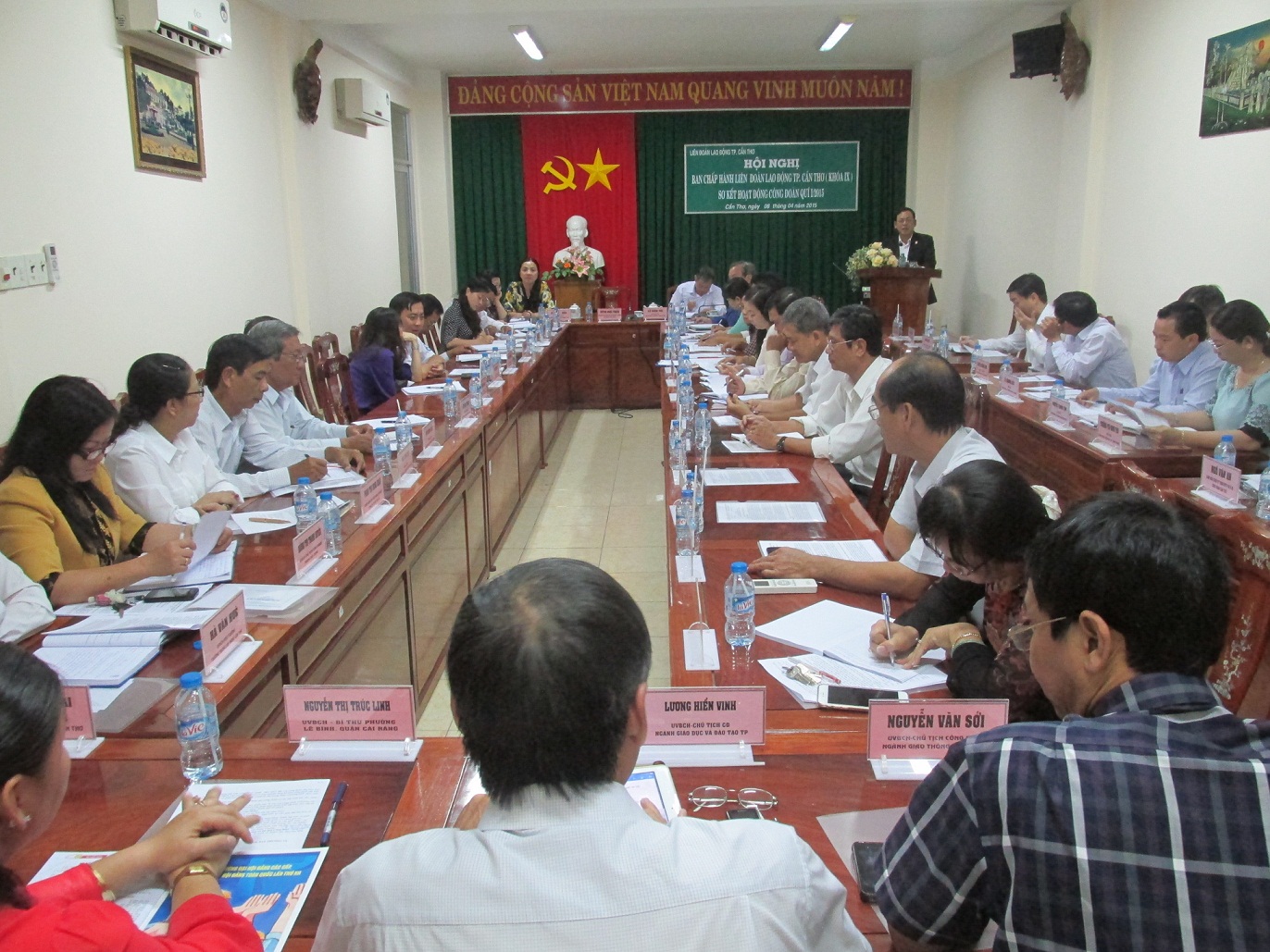 Các cấp công đoàn thành phố đăng ký thực hiện 1.637 sáng kiến