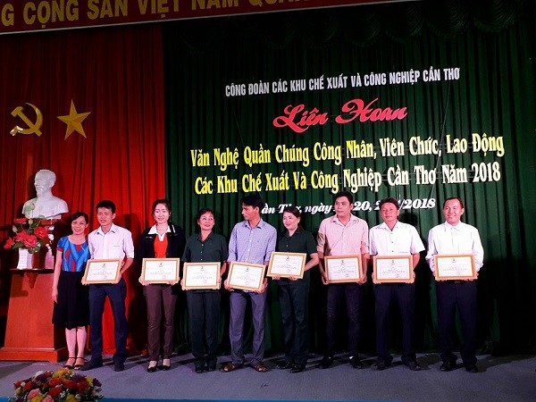 LIÊN HOAN VĂN NGHỆ CÔNG NHÂN VIÊN CHỨC LAO ĐỘNG CÁC KHU CHẾ XUẤT VÀ CÔNG NGHIỆP CẦN THƠ