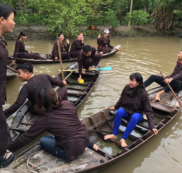 LIÊN ĐOÀN LAO ĐỘNG QUẬN Ô MÔN TỔ CHỨC HOẠT ĐỘNG NHÂN KỶ NIỆM 88 NĂM NGÀY THÀNH LẬP HỘI LIÊN HIỆP PHỤ NỮ VIỆT NAM