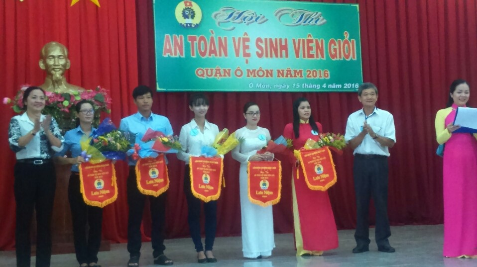 LIÊN ĐOÀN LAO ĐỘNG QUẬN Ô MÔN TỔ CHỨC HỘI THI AN TOÀN VỆ SINH VIÊN GIỎI QUẬN Ô MÔN NĂM 2016