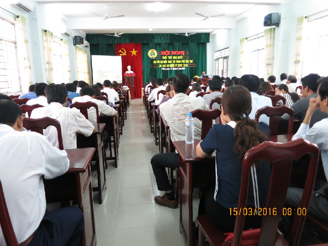 QUẬN Ô MÔN TỔ CHỨC HỌC TẬP QUÁN TRIỆT VÀ TRIỂN KHAI THỰC HIỆN NGHỊ QUYẾT ĐẠI HỘI ĐẠI BIỂU ĐẢNG BỘ TPCT LẦN THỨ XIII NHIỆM KỲ 2015 – 2020 TRONG CNVCLĐ