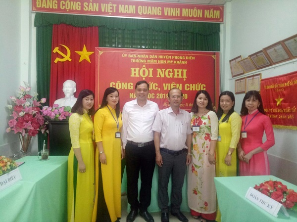 TRƯỜNG MẦM NON MỸ KHÁNH TỔ CHỨC HỘI NGHỊ CÁN BỘ CÔNG CHỨC, VIÊN CHỨC NĂM HỌC 2019 - 2020