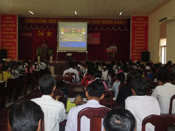 LIÊN ĐOÀN LAO ĐỘNG HUYỆN THỚI LAI TRIỂN KHAI NGHỊ QUYẾT TRUNG ƯƠNG 4 VÀ CHỈ THỊ 05 CỦA BỘ CHÍNH TRỊ KHÓA XII