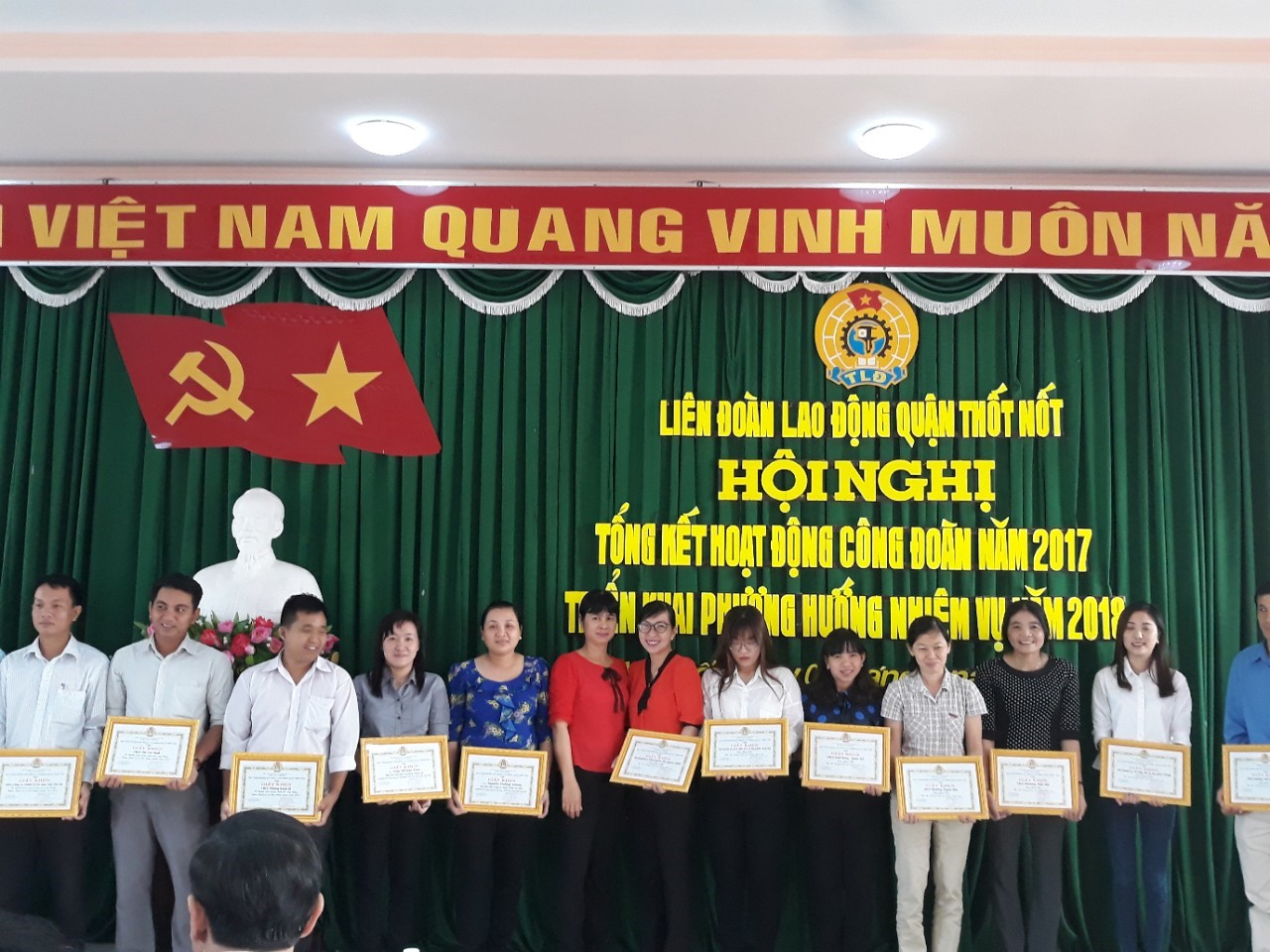  HỘI NGHỊ TỔNG KẾT HOẠT ĐỘNG CÔNG ĐOÀN QUẬN THỐT NỐT NĂM 2017