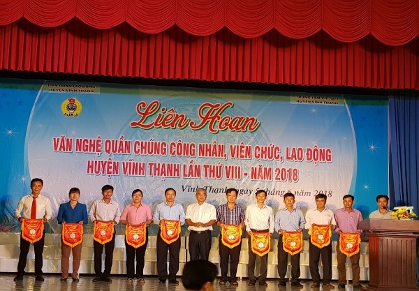 TỔ CHỨC LIÊN HOAN VĂN NGHỆ QUẦN CHÚNG CNVCLĐ HUYỆN VĨNH THẠNH LẦN THỨ VIII NĂM 2018