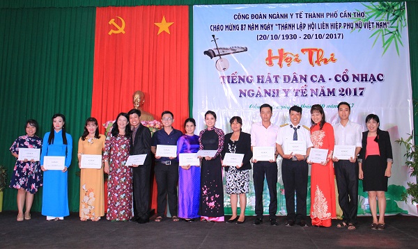 HỘI THI “TIẾNG HÁT DÂN CA, CỔ NHẠC NGÀNH Y TẾ” NĂM 2017