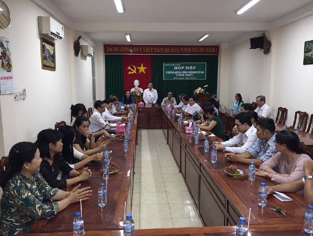 Liên đoàn Lao động thành phố Cần Thơ đã tổ chức buổi họp mặt cán bộ Báo, Đài địa phương và trung ương trên địa bàn thành phố 