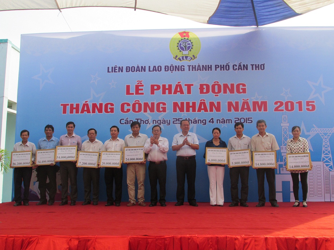 LỄ PHÁT ĐỘNG “ THÁNG CÔNG NHÂN” NĂM 2015