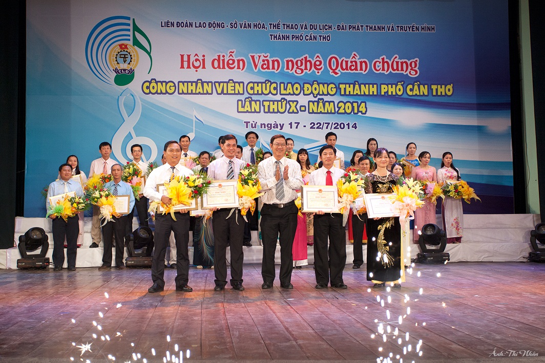 BẾ MẠC HỘI DIỄN VĂN NGHỆ QUẦN CHÚNG CÔNG NHÂN VIÊN CHỨC LAO ĐỘNG THÀNH PHỐ CẦN THƠ LẦN THỨ X – NĂM 2014